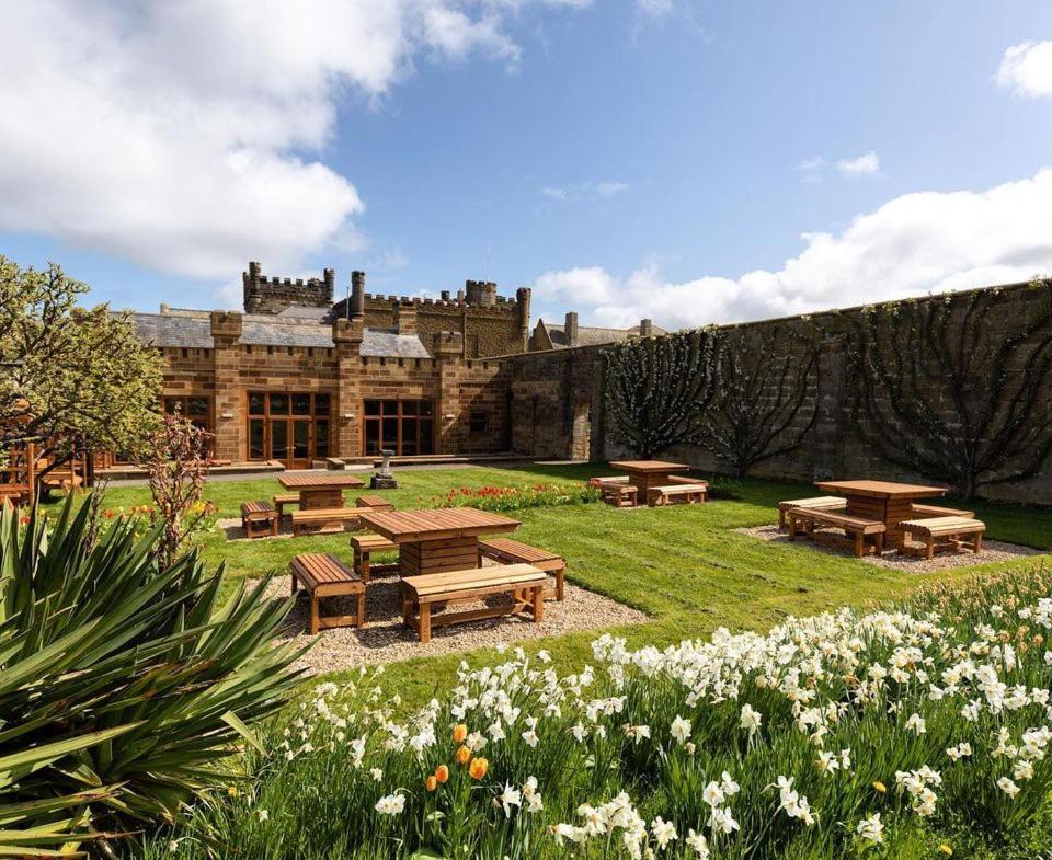 惠特比 Sneaton Castle酒店 外观 照片